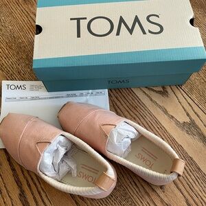 Girls size 3 Tom’s Alpargata Resident Peach Blush Heritage Canvas.